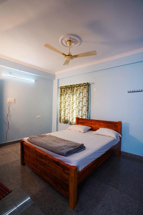 Feel Like Home Near Pmpalem Visakhapatnam Ngoại thất bức ảnh
