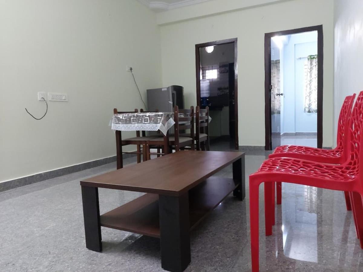 Feel Like Home Near Pmpalem Visakhapatnam Ngoại thất bức ảnh